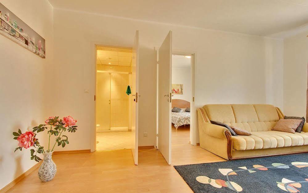 Luxury Suites - Tatari By Rikas Hotels Reval Exterior foto